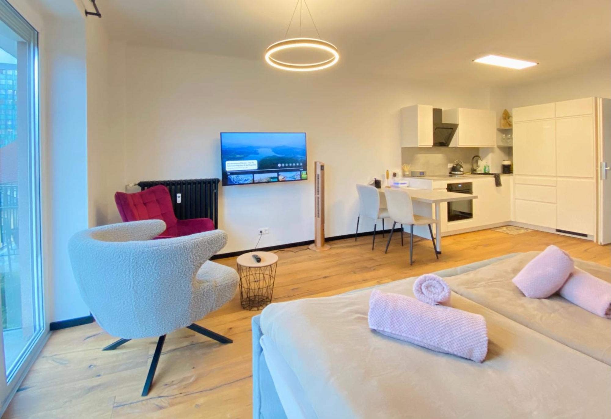 Bamo Studio - City Living Downtown Klagenfurt am Woerthersee Exterior foto